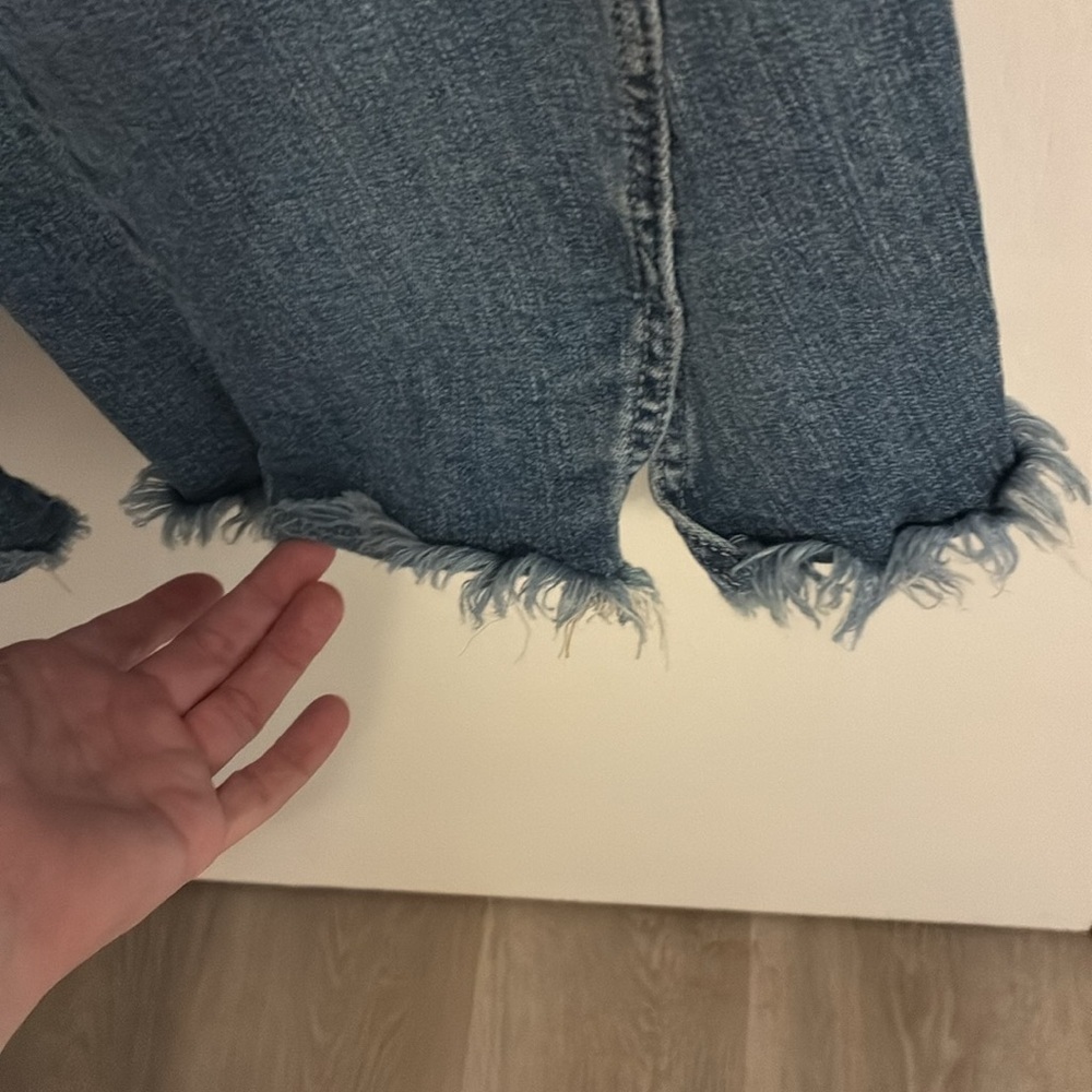 Kancan Estilo High Rise Flare Leg Twisted Seam Jeans Distressed hem. Size 30 - Picture 3 of 5